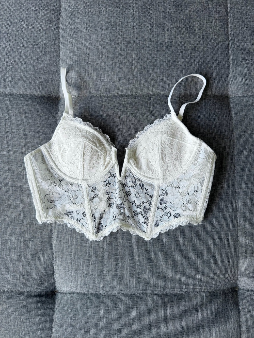 Garage White Lace Crop Corset